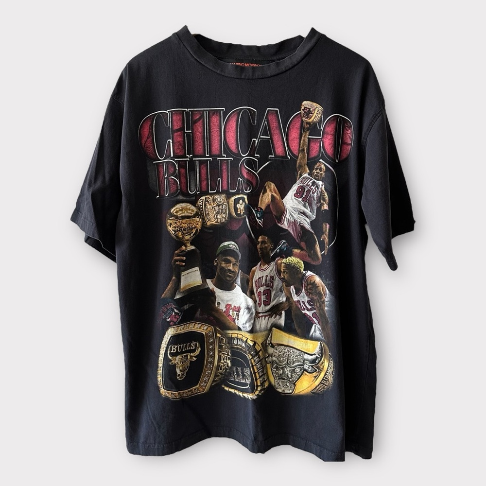 Marino Morwood • Chicago Bulls NBA Graphic Tee Shirt